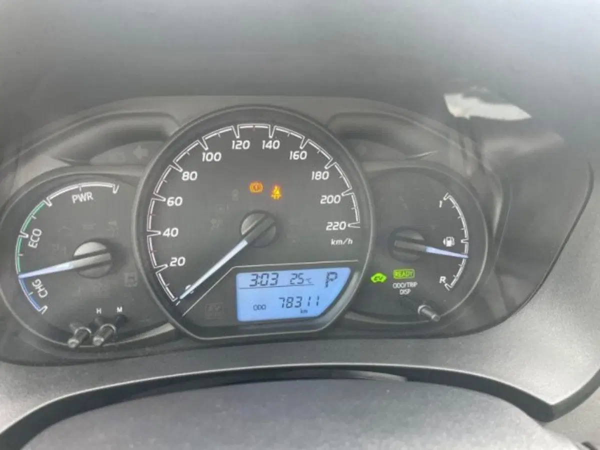 Toyota Yaris usata a Vercelli (9)
