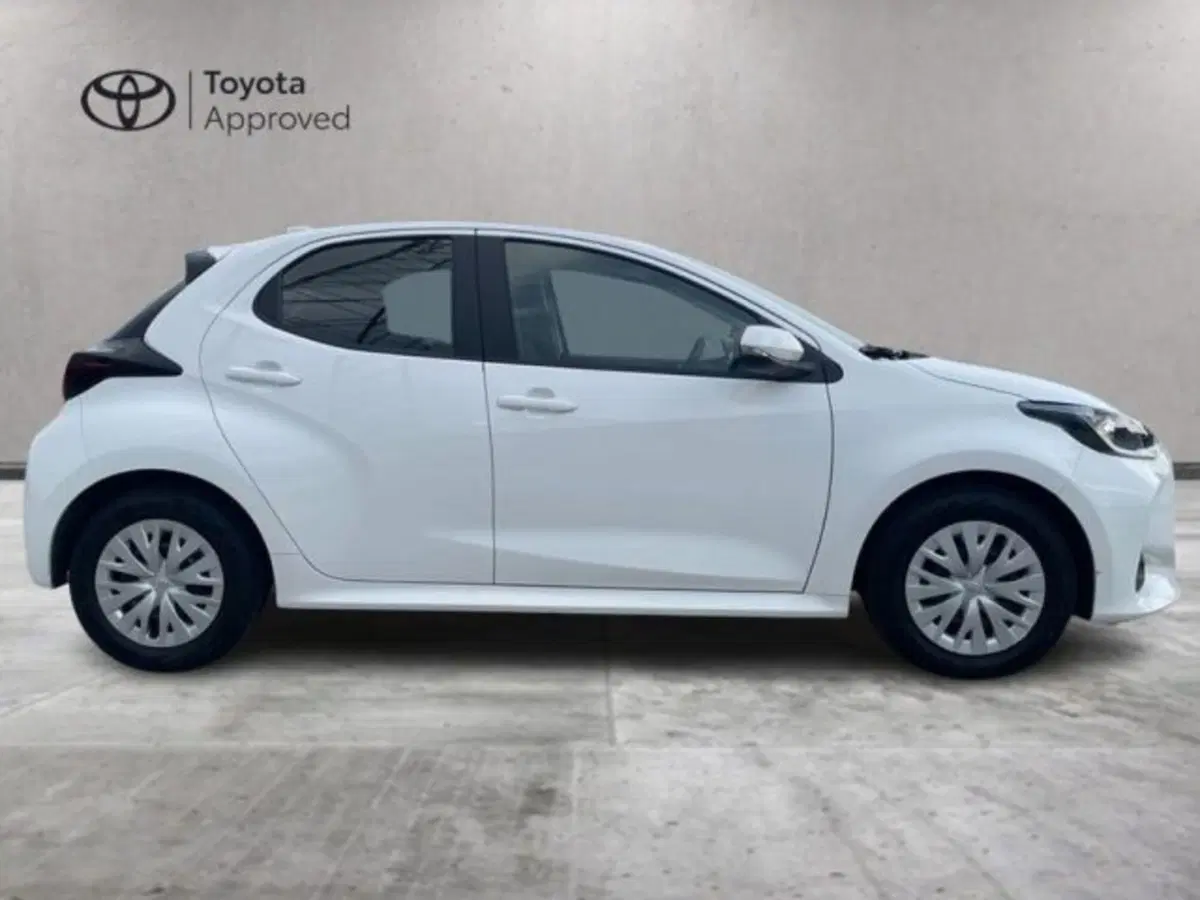 Toyota Yaris usata a Vercelli (4)