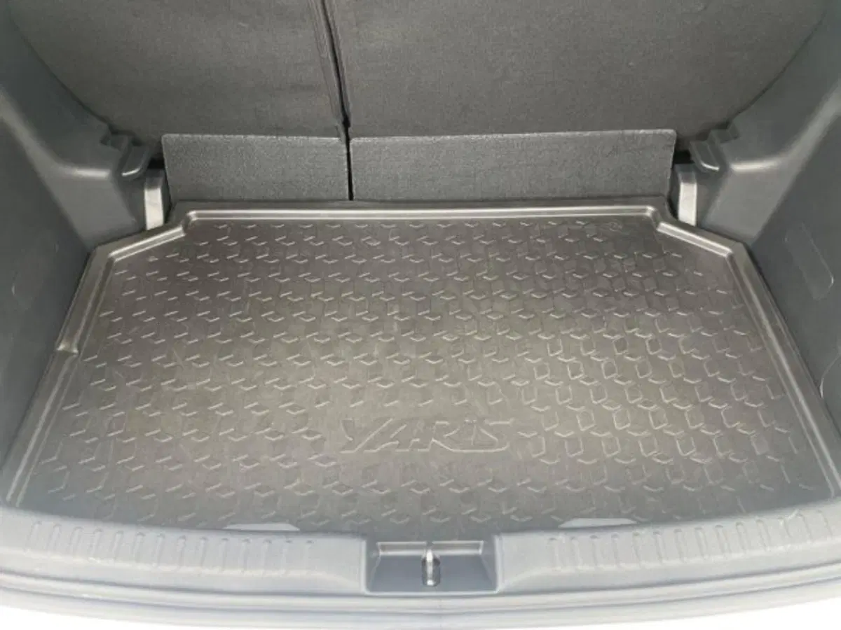 Toyota Yaris usata a Vercelli (6)