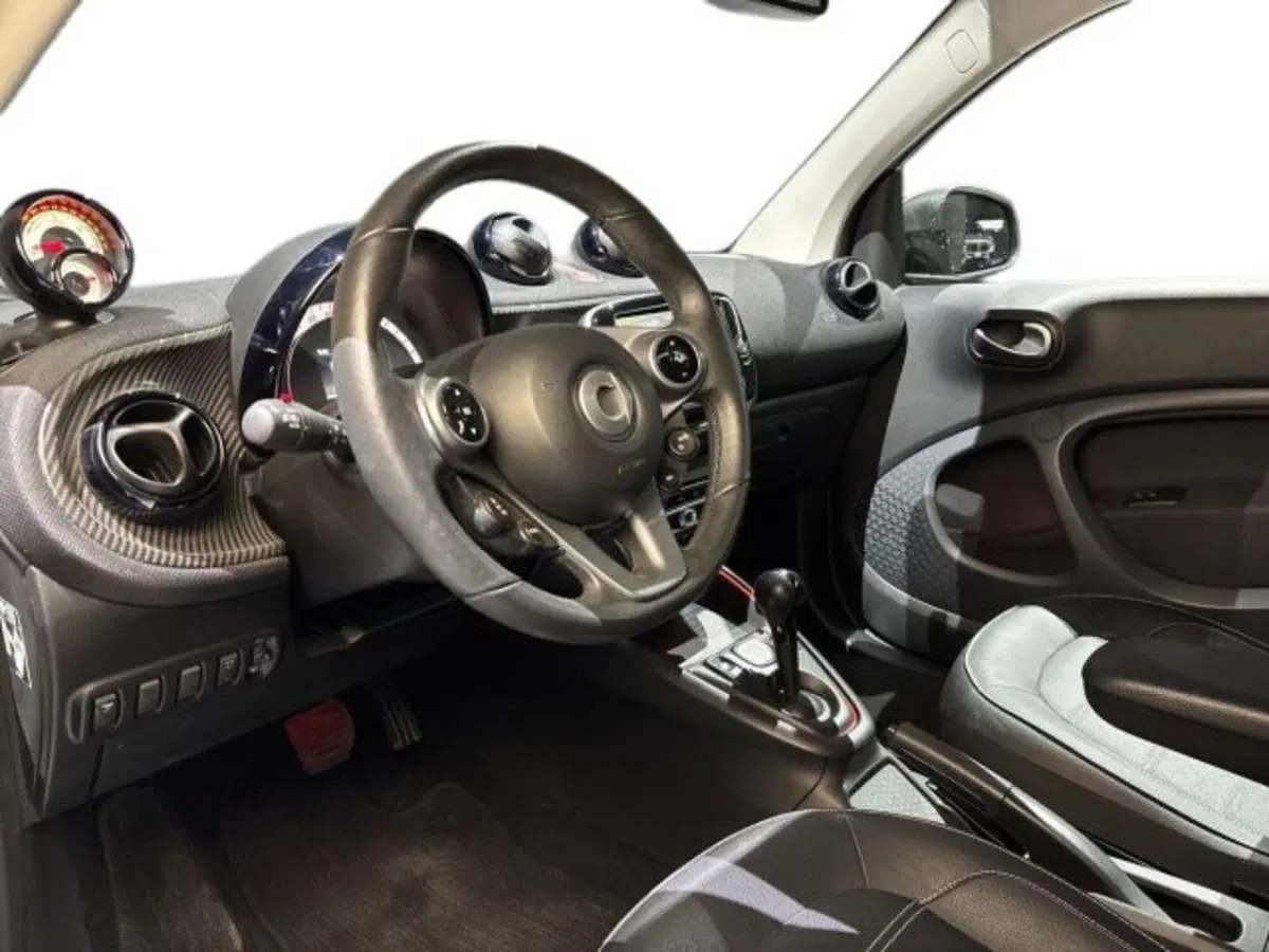 smart Fortwo usata a Bologna (11)