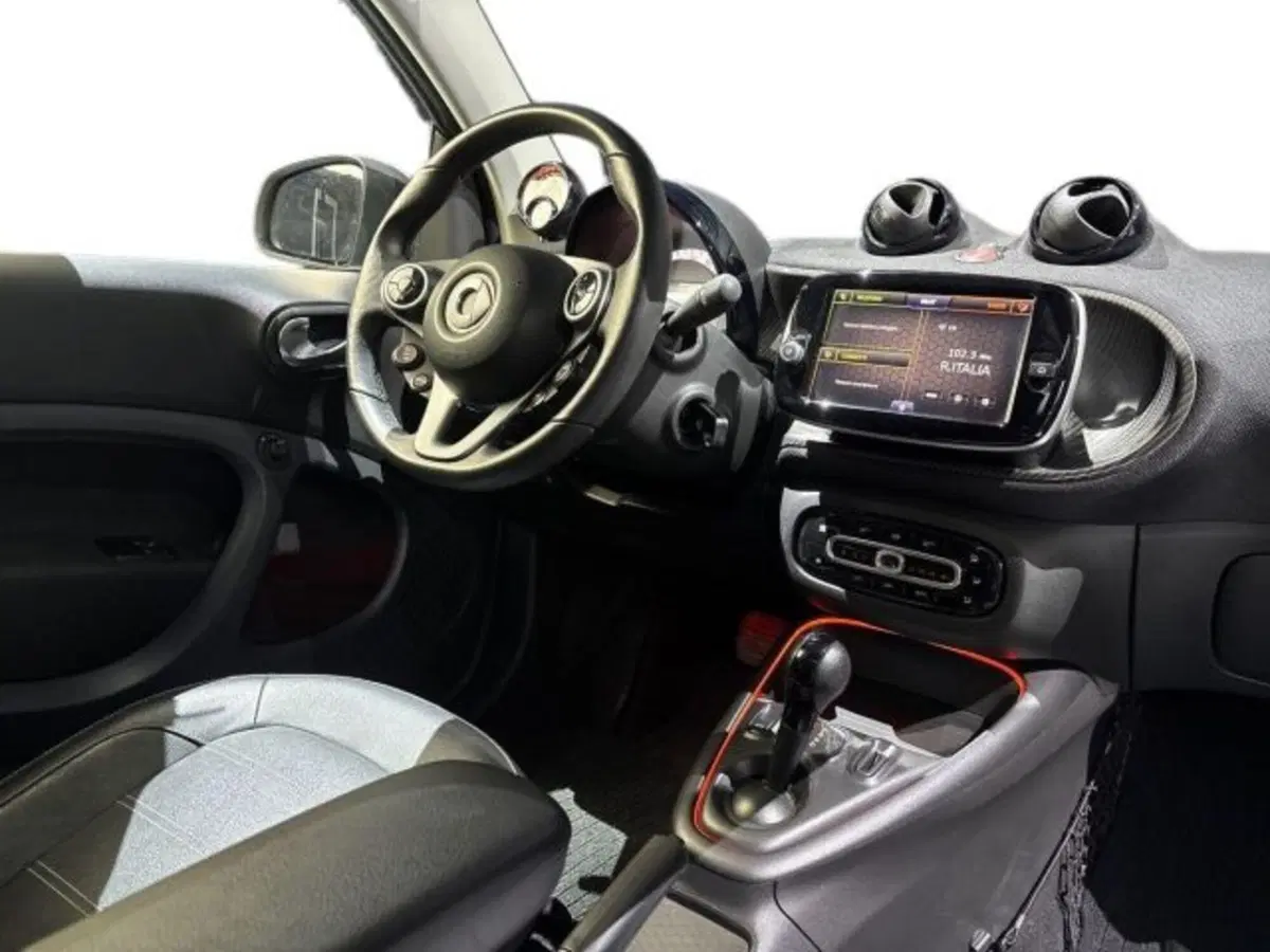 smart Fortwo usata a Bologna (15)