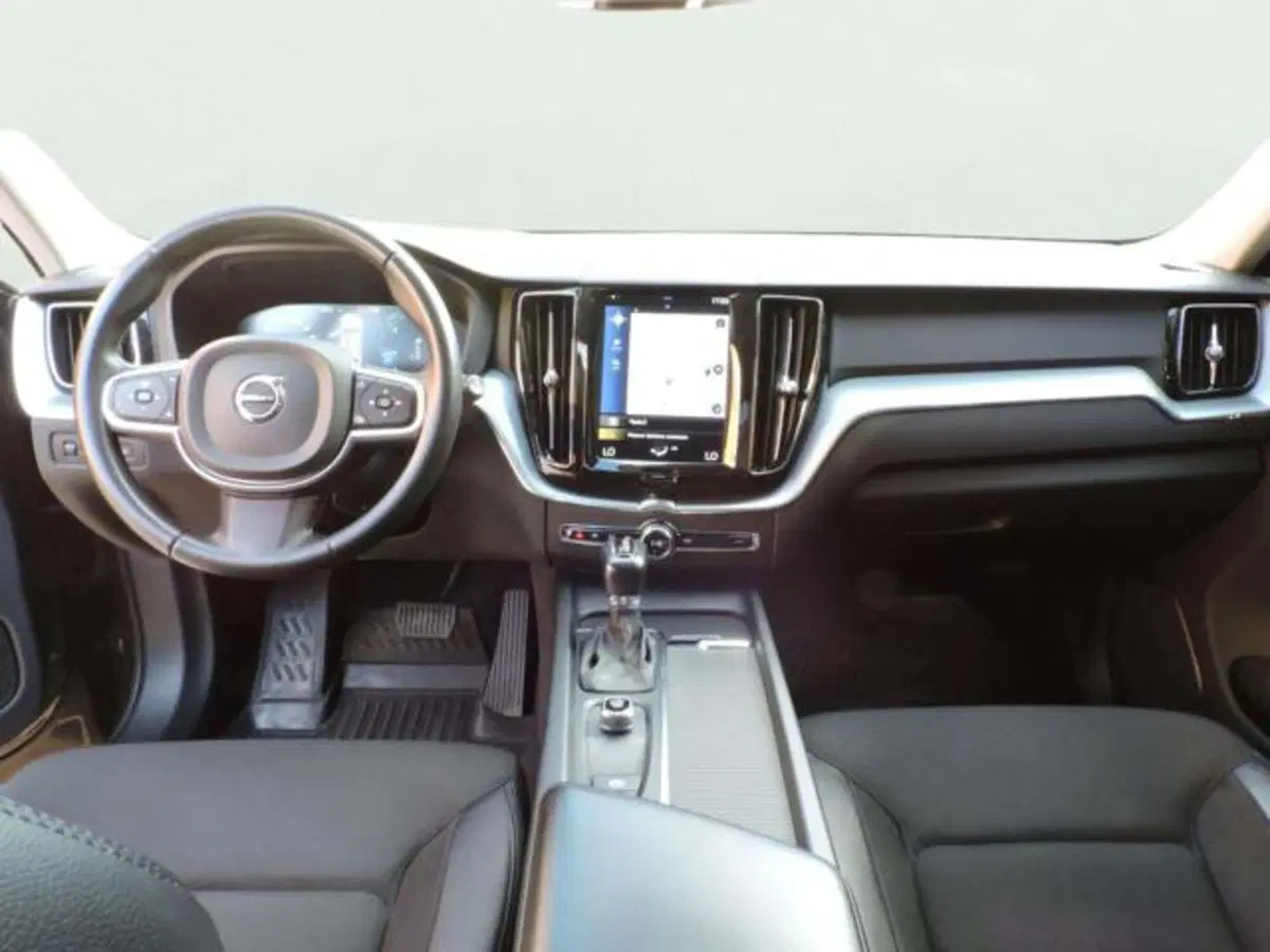 Volvo XC60 usata a Firenze (11)
