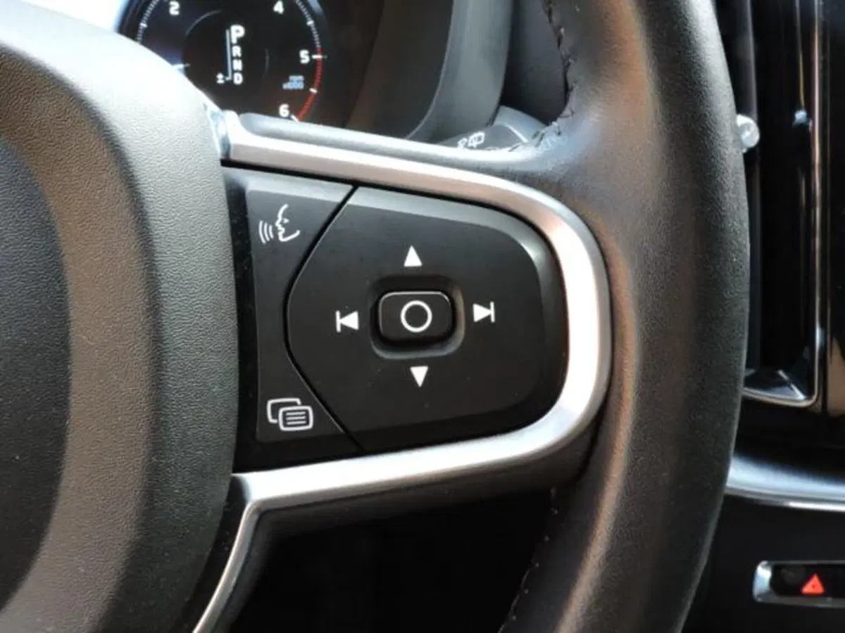 Volvo XC60 usata a Firenze (20)