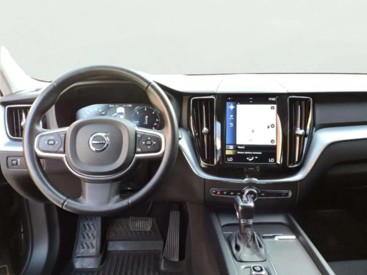 Volvo XC60 usata a Firenze (7)