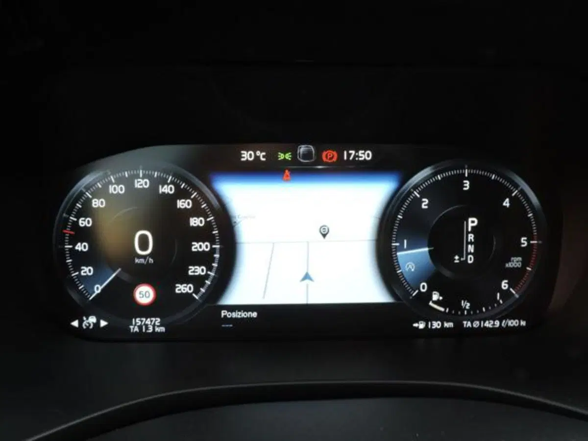 Volvo XC60 usata a Firenze (8)