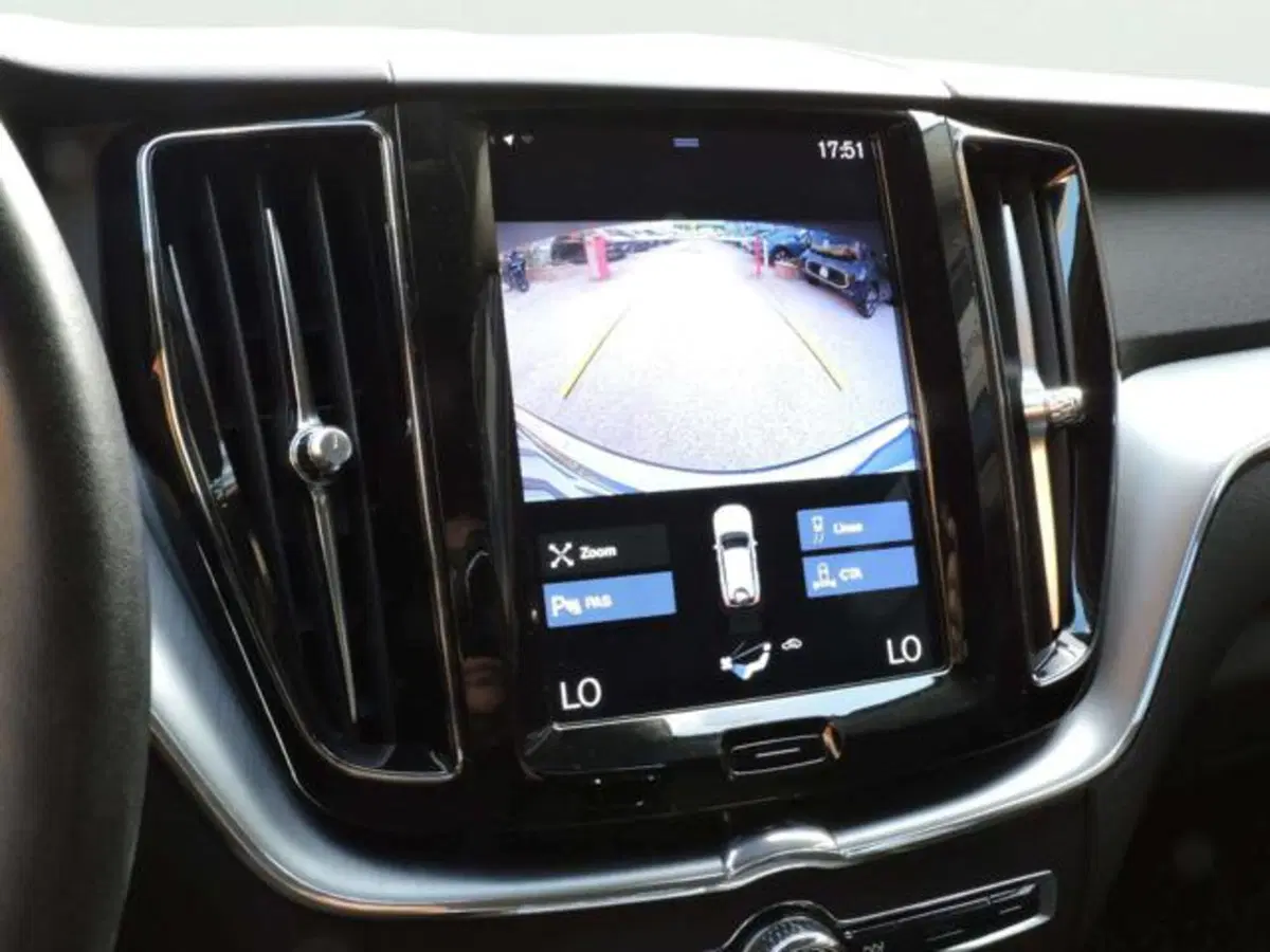 Volvo XC60 usata a Firenze (9)