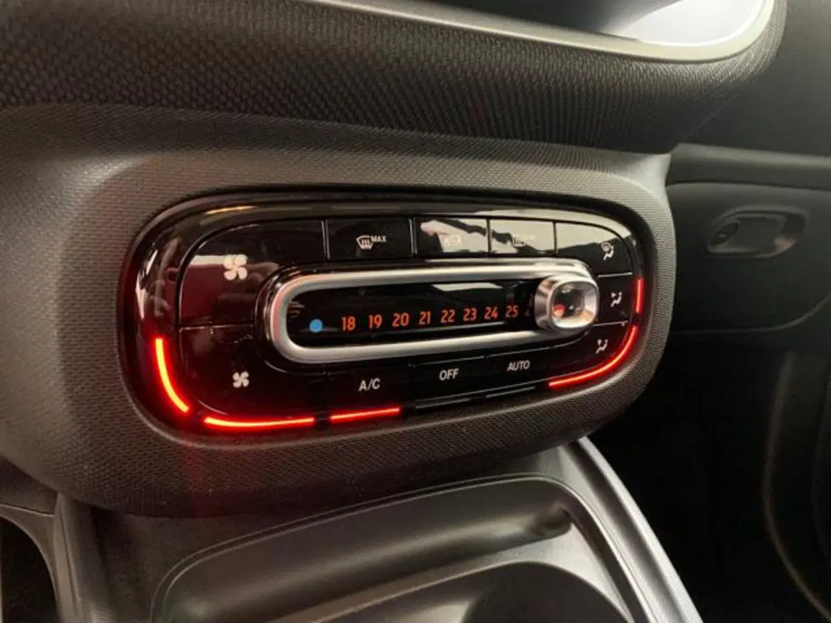smart Fortwo Cabrio usata a Firenze (13)