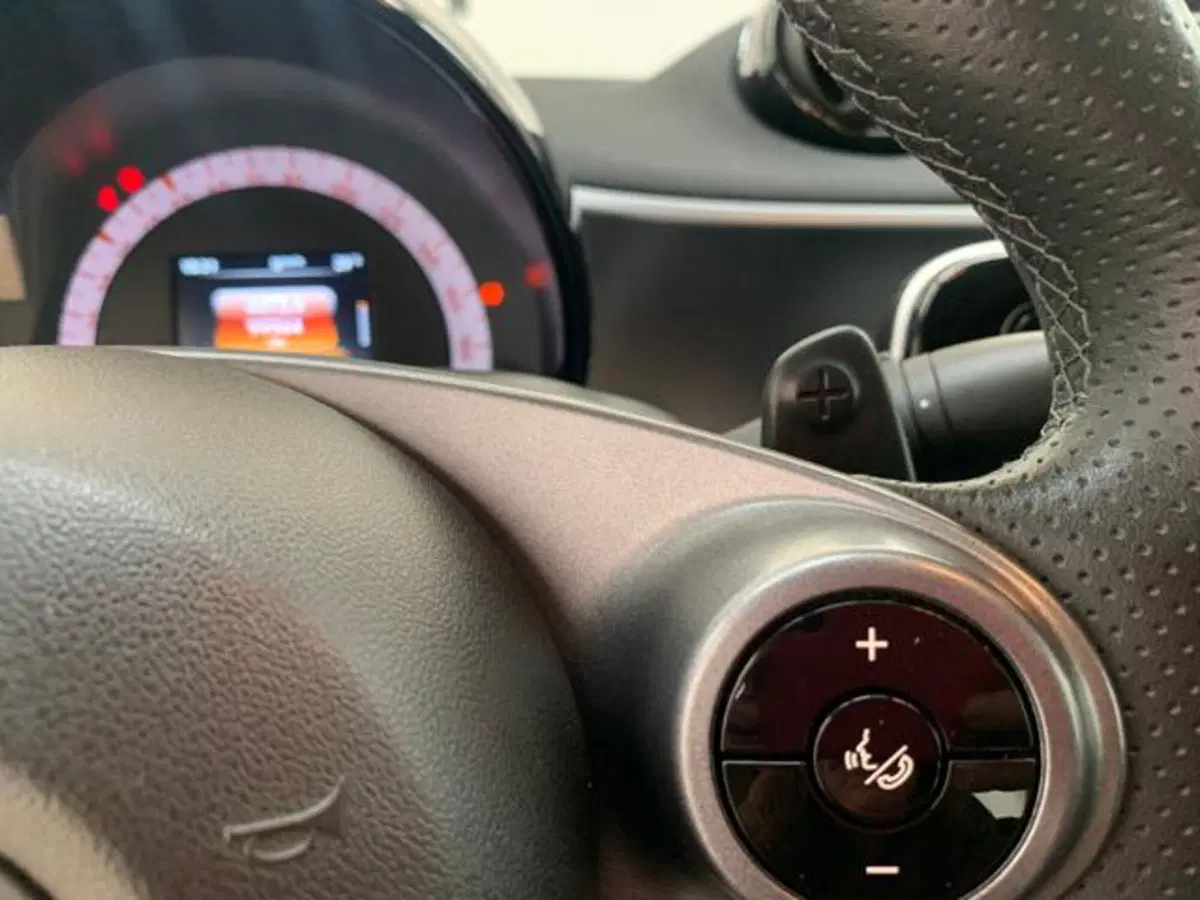 smart Fortwo Cabrio usata a Firenze (16)