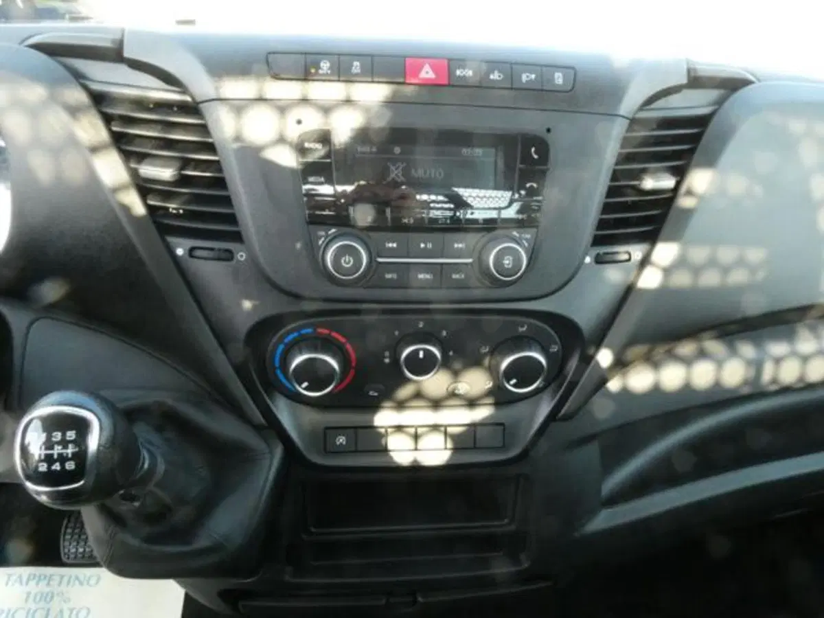 Iveco Daily Telaio usata a Brescia (8)