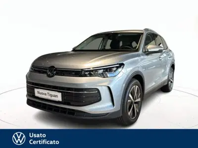 Volkswagen Tiguan 1.5 etsi Edition 150cv dsg nuova a Arzignano