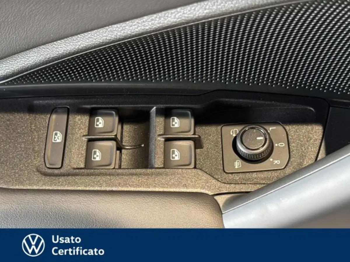 Volkswagen Tiguan nuova a Vicenza (12)