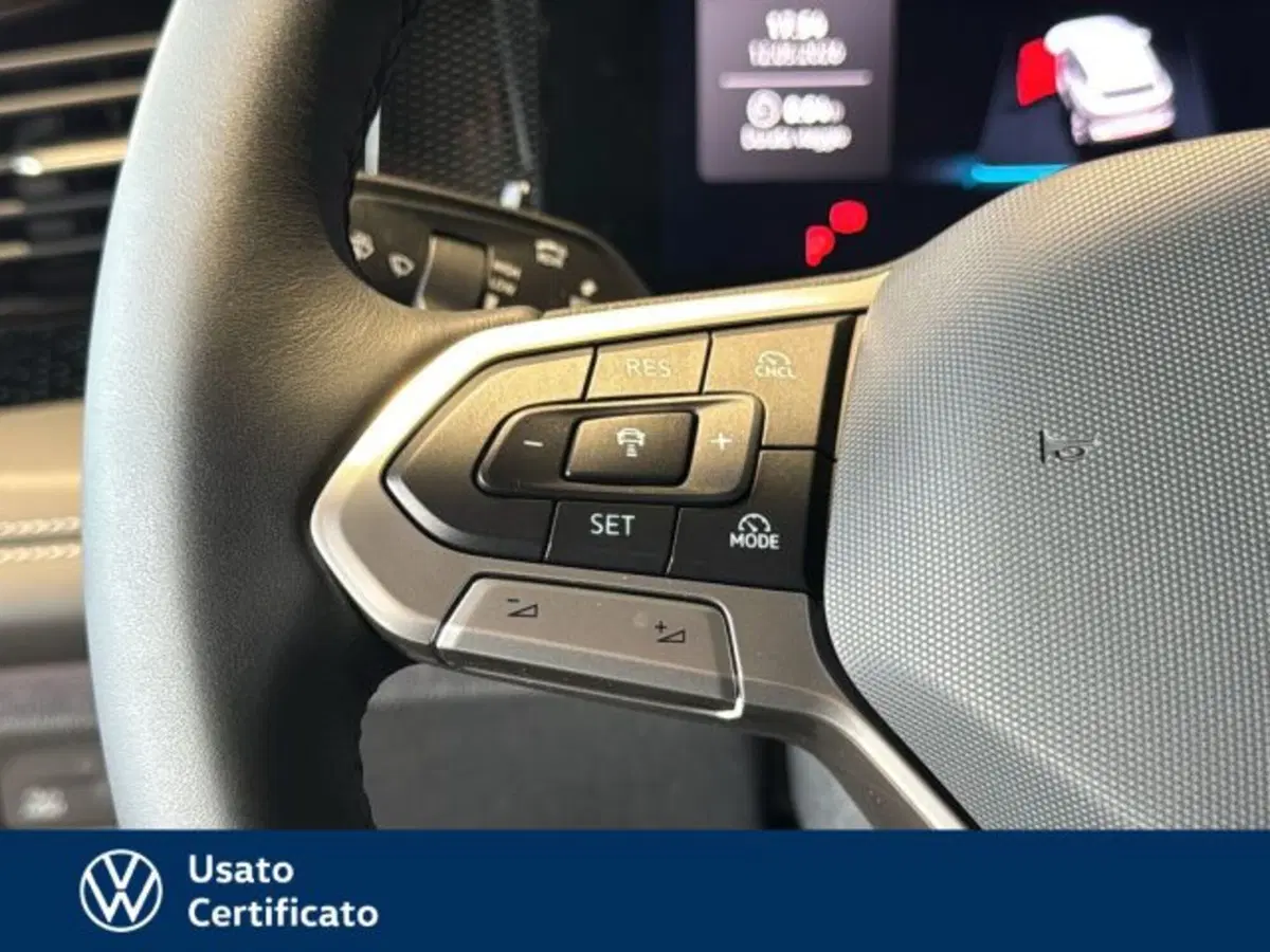 Volkswagen Tiguan nuova a Vicenza (17)