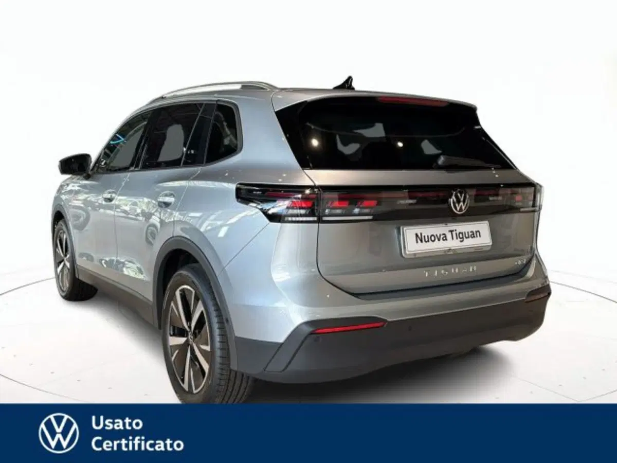 Volkswagen Tiguan nuova a Vicenza (5)