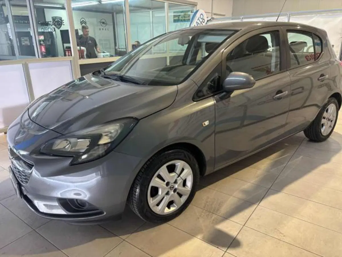 Opel Corsa usata a Caserta (5)