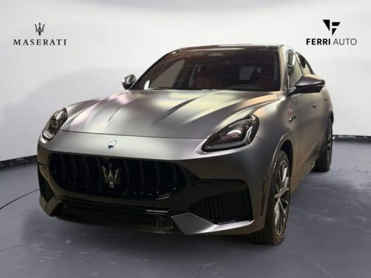 Maserati Grecale nuova a Udine (2)