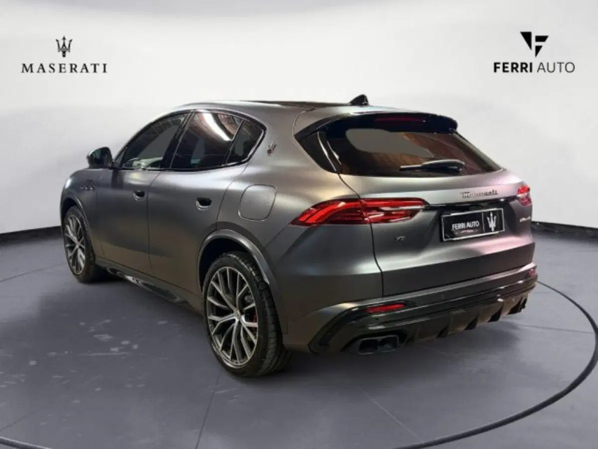 Maserati Grecale nuova a Udine (7)
