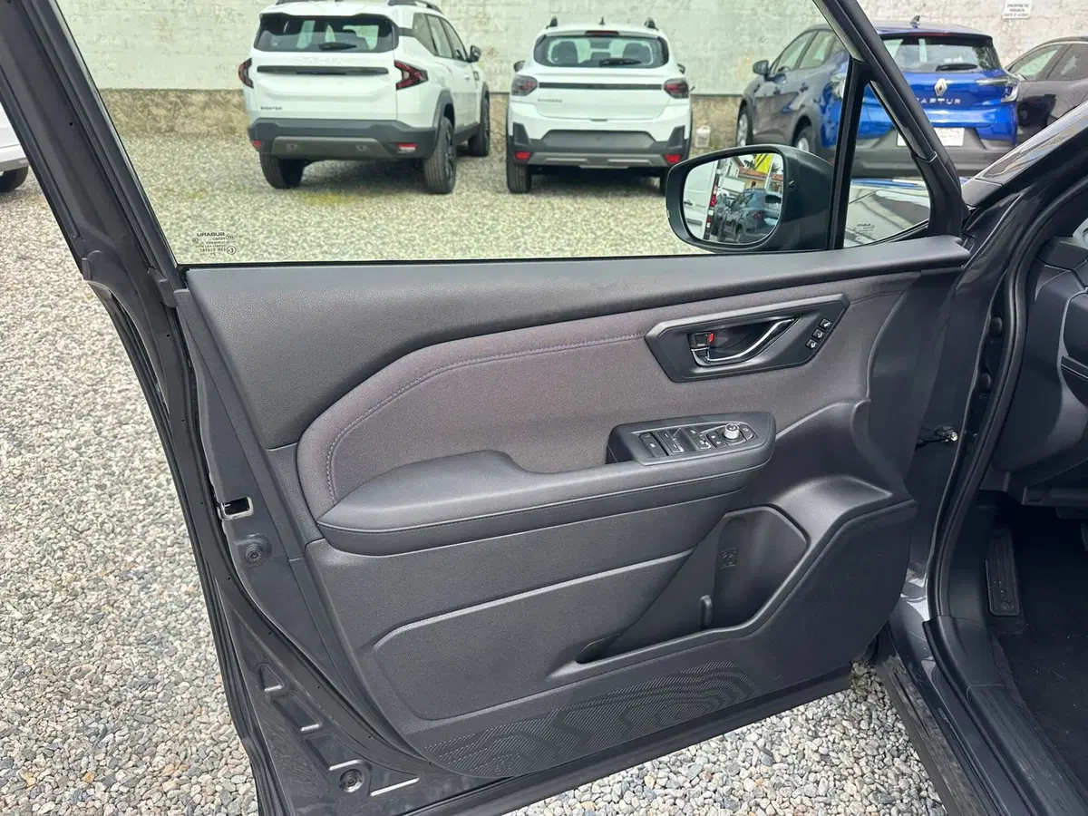 Subaru Forester nuova a Torino (6)