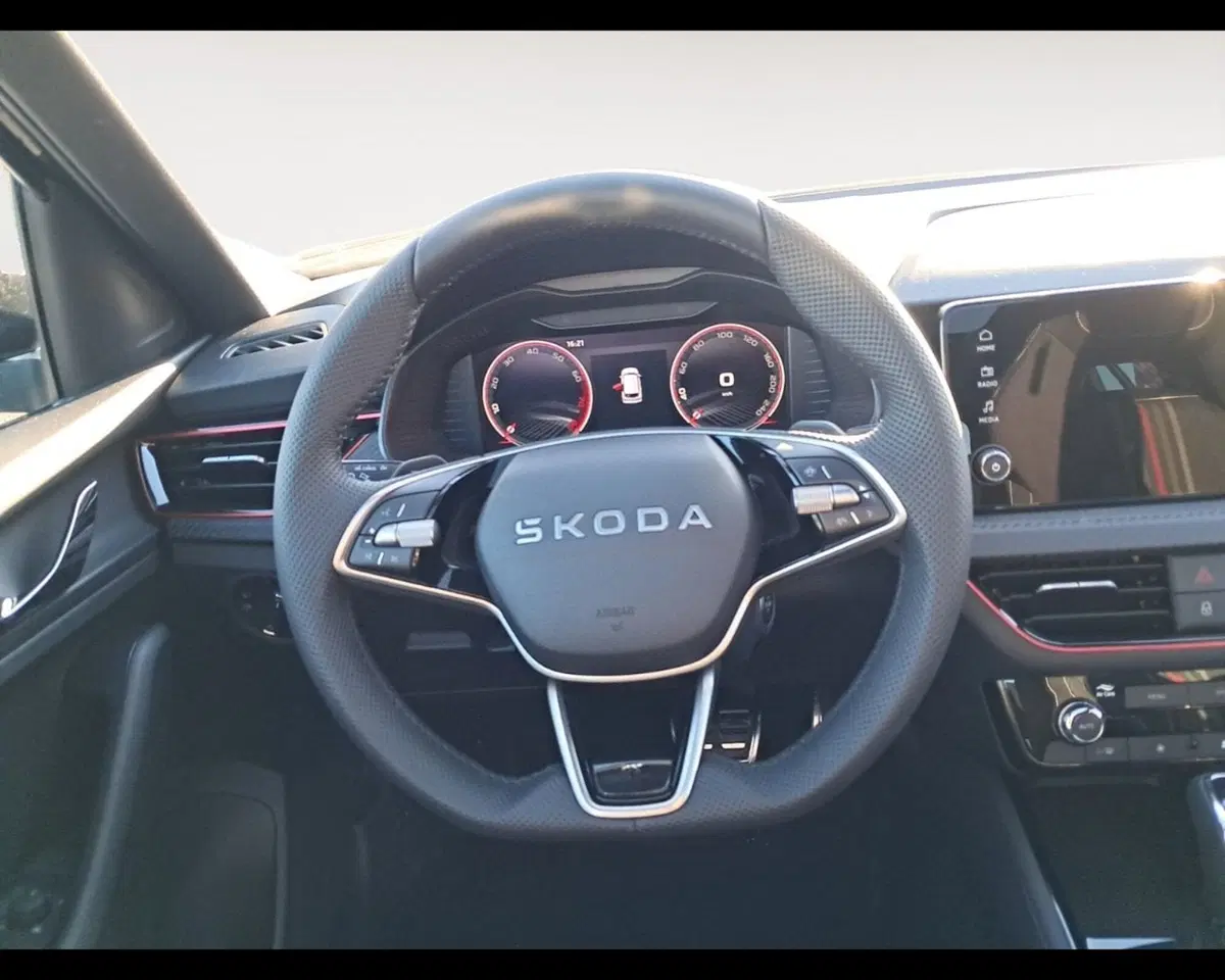 Skoda Kamiq nuova a Ravenna (15)