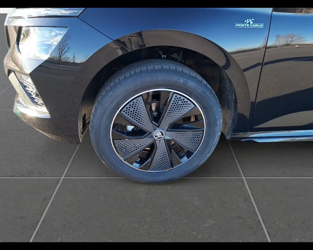 Skoda Kamiq nuova a Ravenna (9)