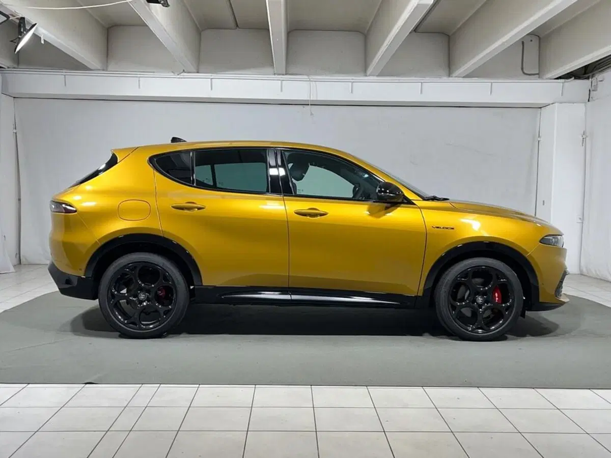 Alfa Romeo Tonale nuova a Sondrio (6)