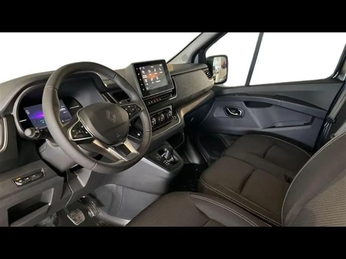 Renault Trafic nuova a Firenze (14)