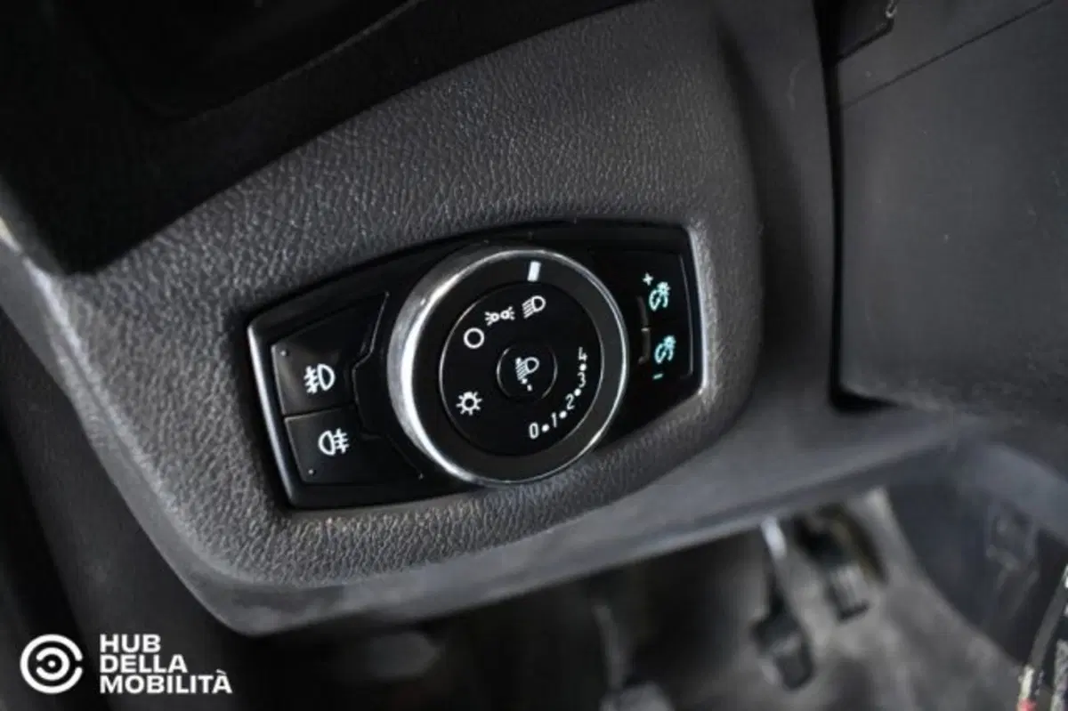 Ford Transit Connect Furgone usata a Perugia (17)
