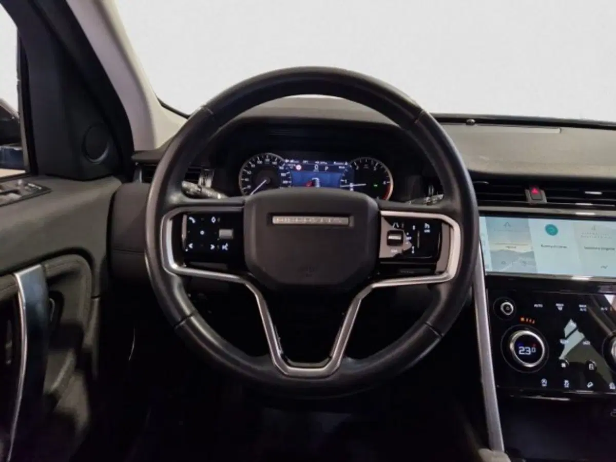 Land Rover Discovery Sport usata a Livorno (16)