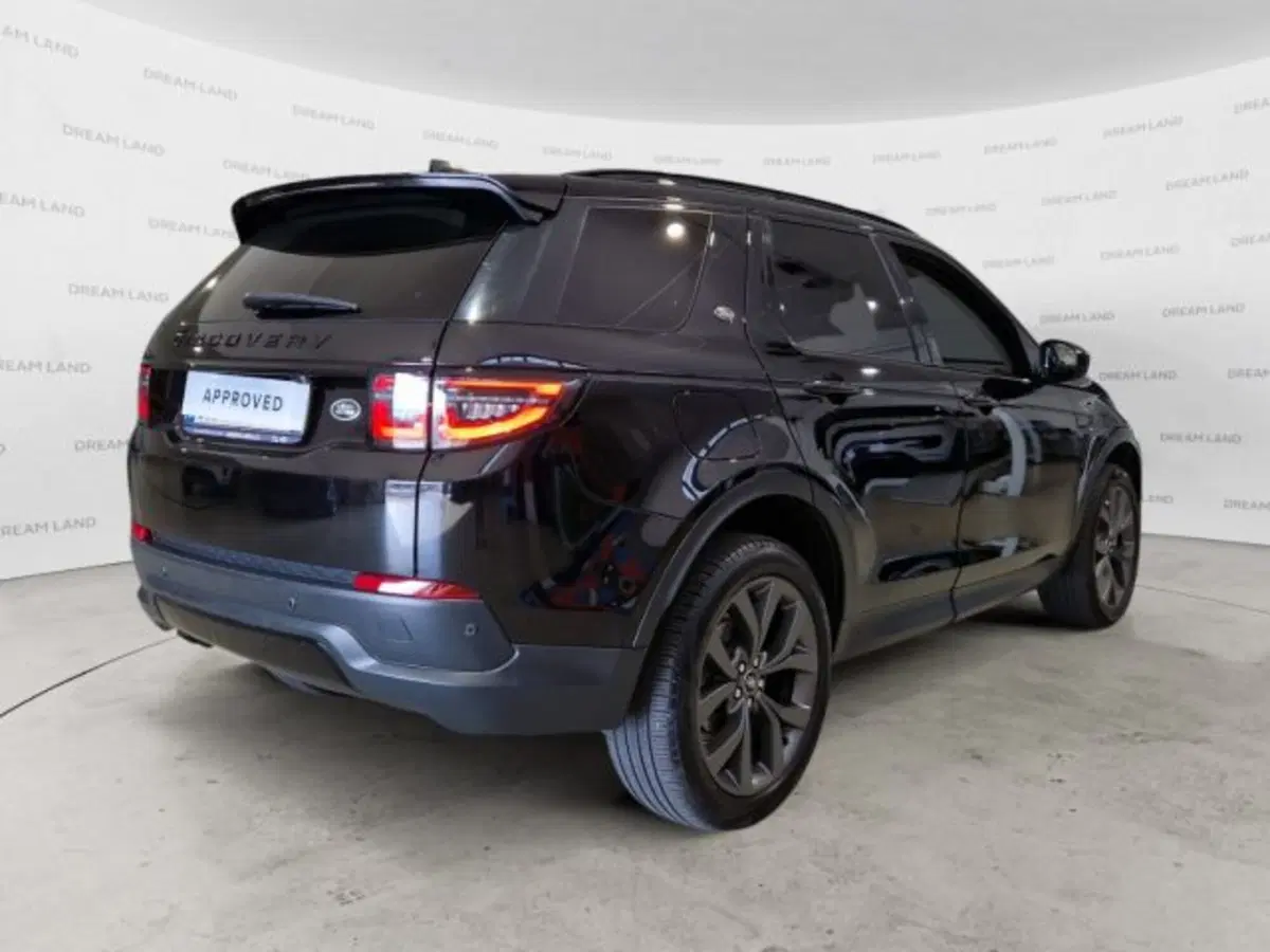 Land Rover Discovery Sport usata a Livorno (2)