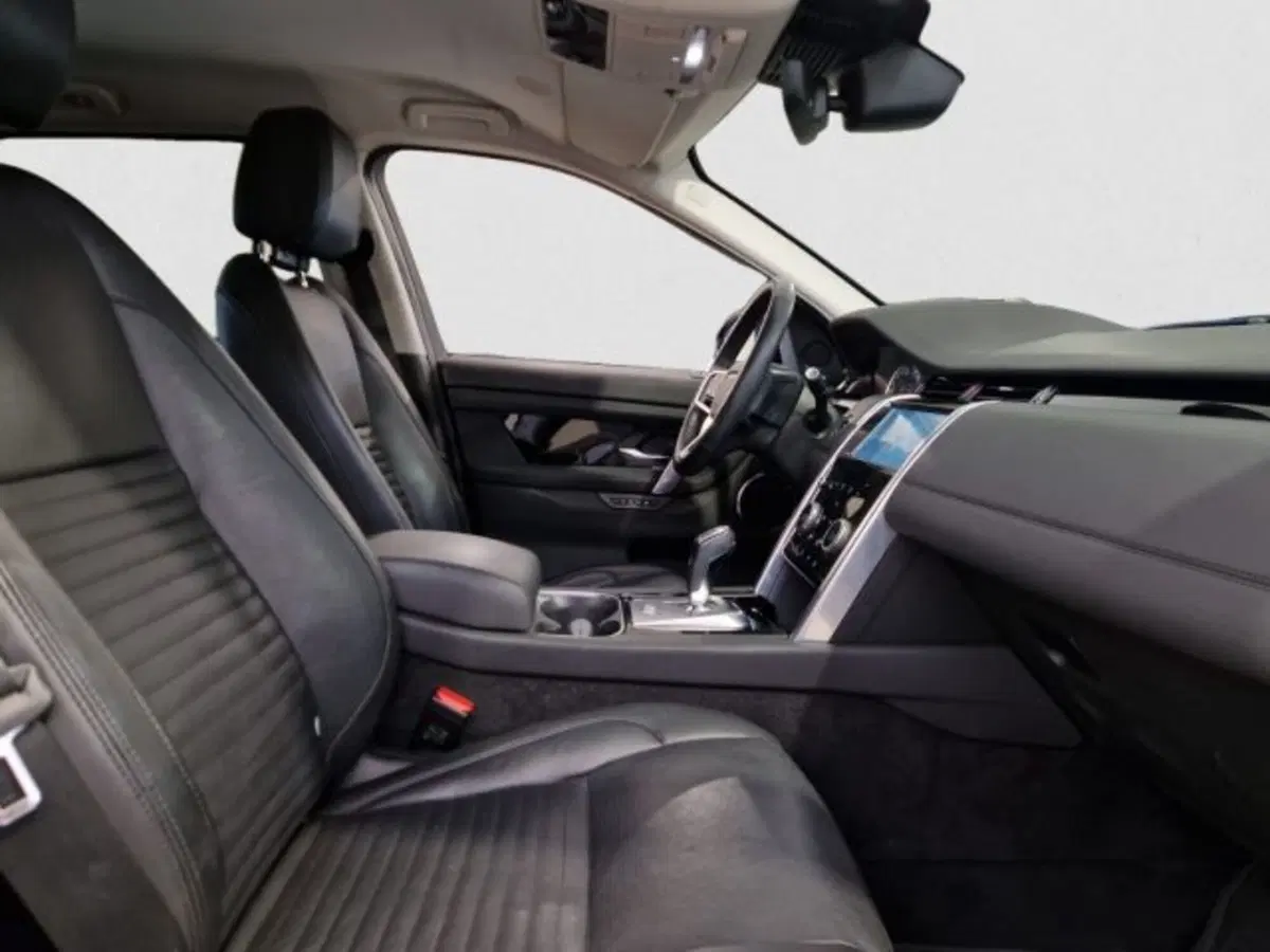 Land Rover Discovery Sport usata a Livorno (3)