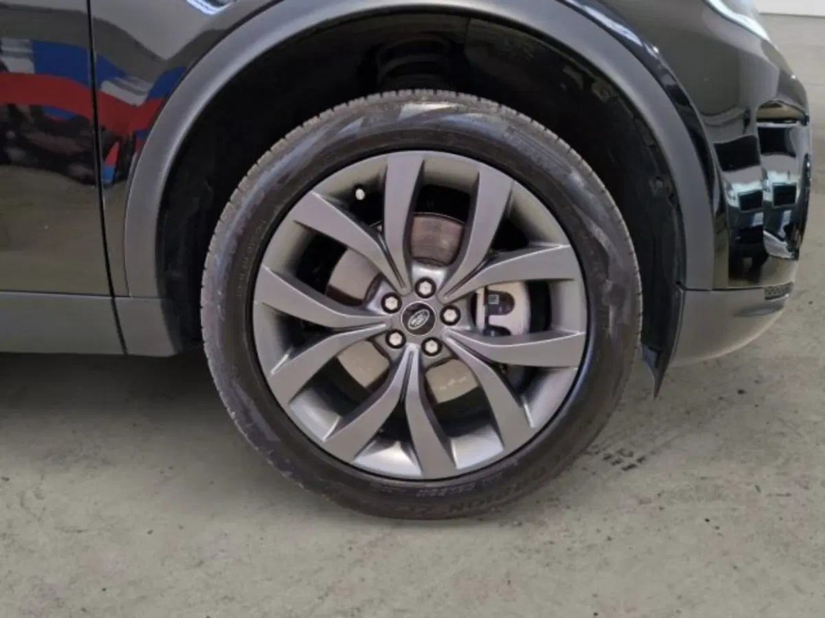 Land Rover Discovery Sport usata a Livorno (9)