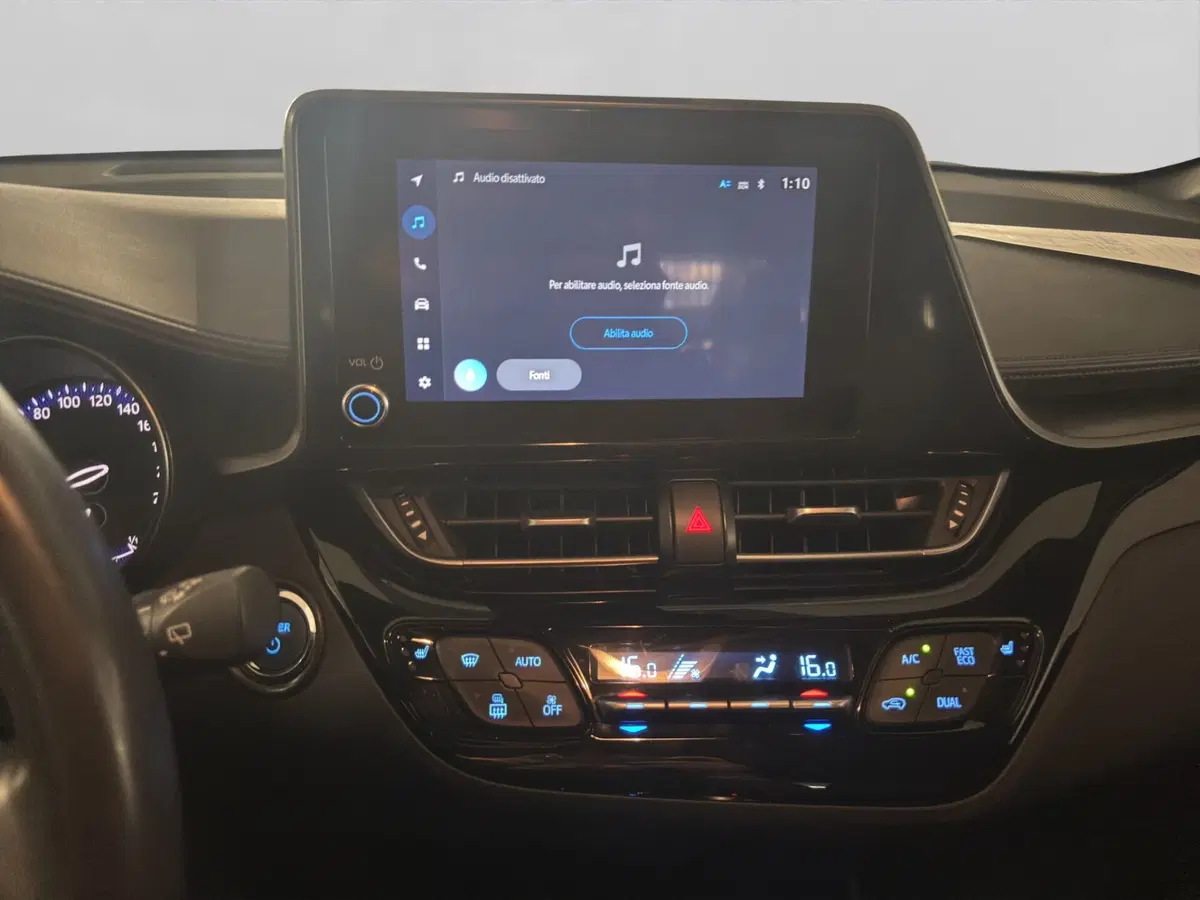Toyota Toyota C-HR usata a Genova (15)
