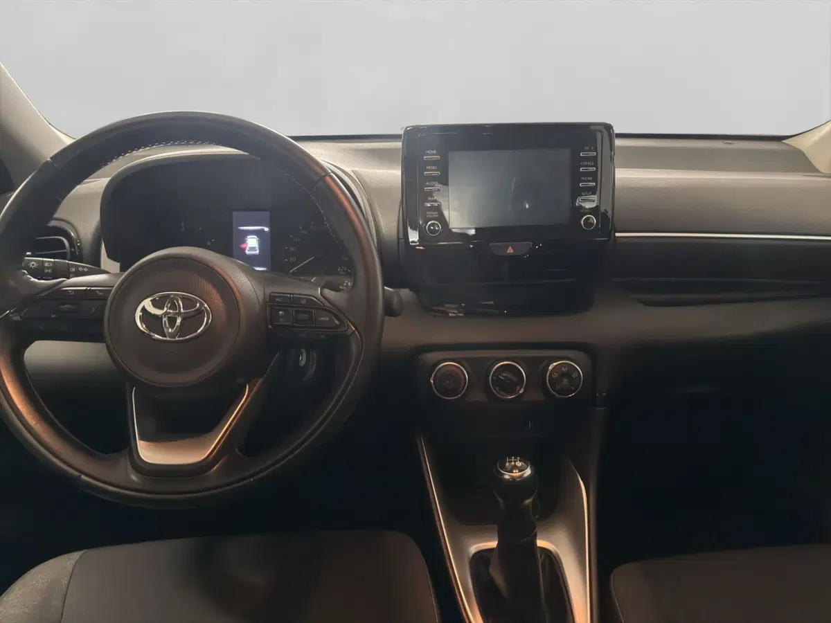 Toyota Yaris usata a Genova (11)