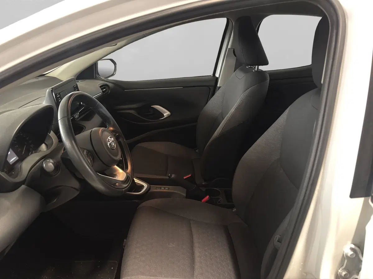 Toyota Yaris usata a Genova (9)