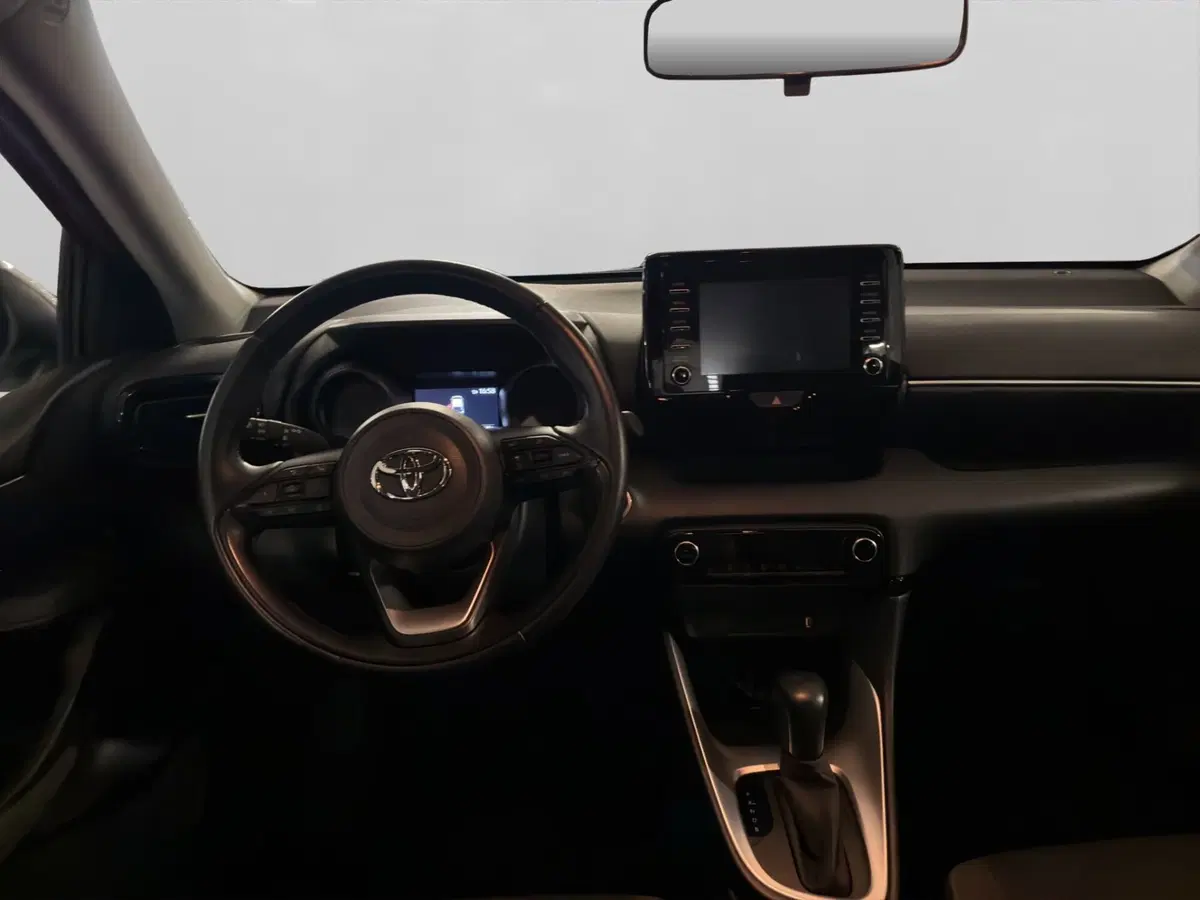 Toyota Yaris usata a Genova (11)