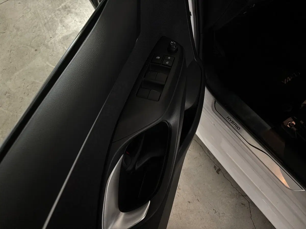 Toyota Yaris usata a Genova (12)