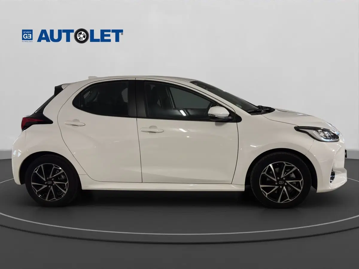 Toyota Yaris usata a Genova (4)