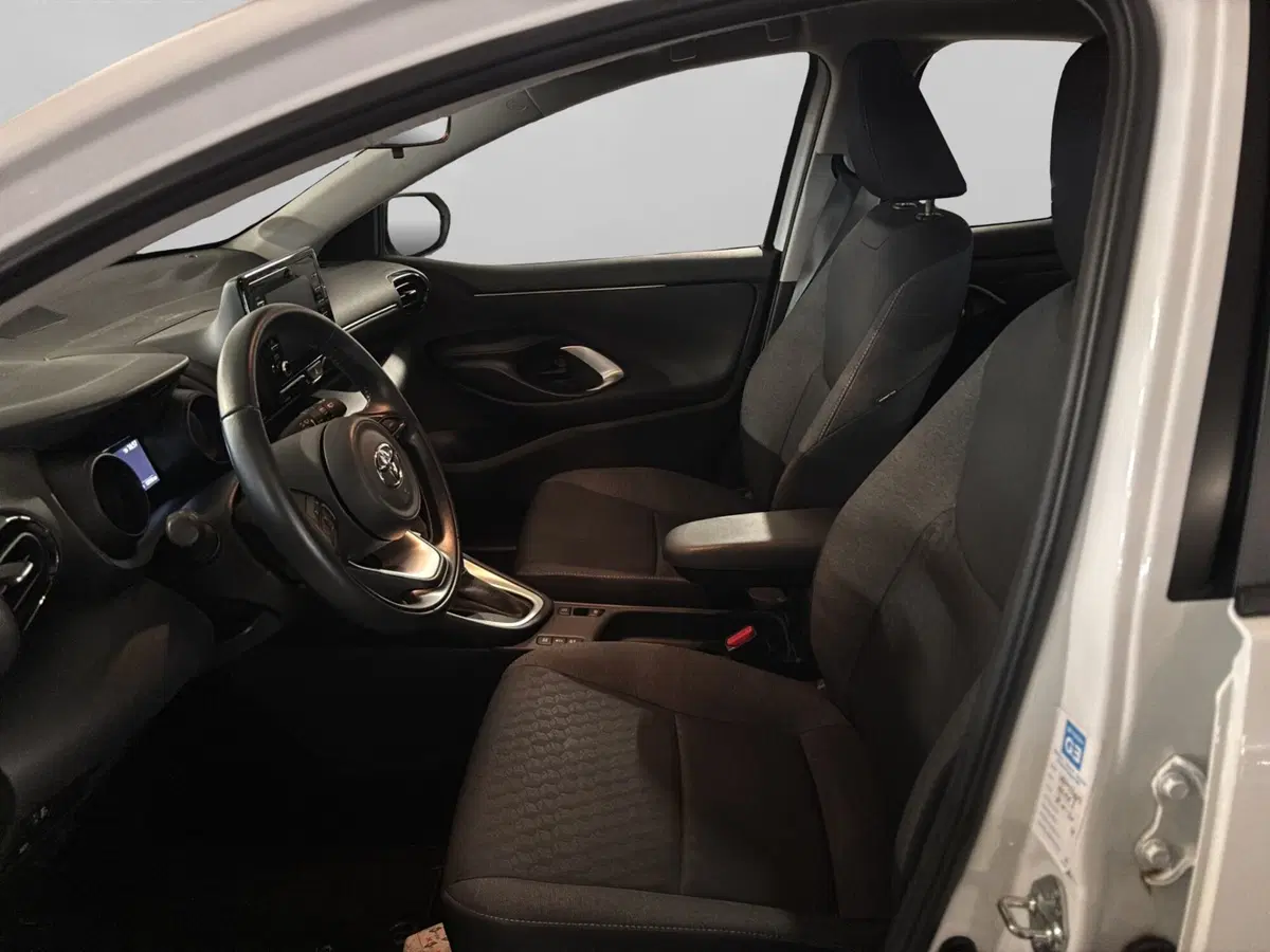 Toyota Yaris usata a Genova (9)
