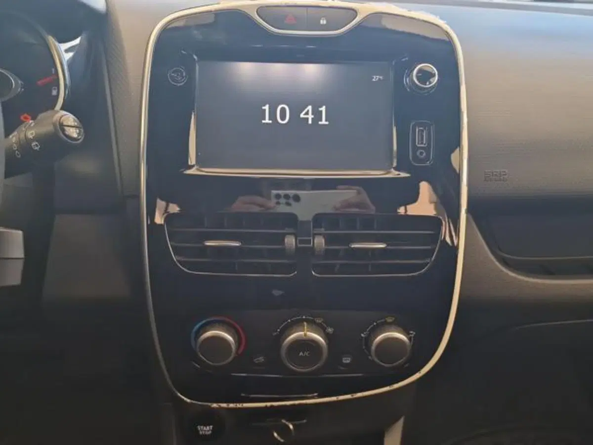 Renault Clio usata a Salerno (16)