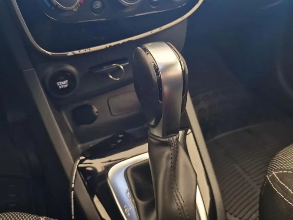 Renault Clio usata a Salerno (17)
