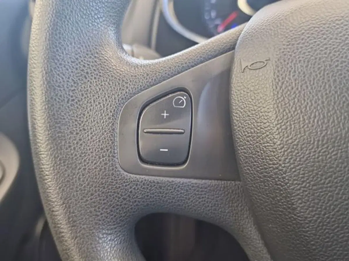 Renault Clio usata a Salerno (20)