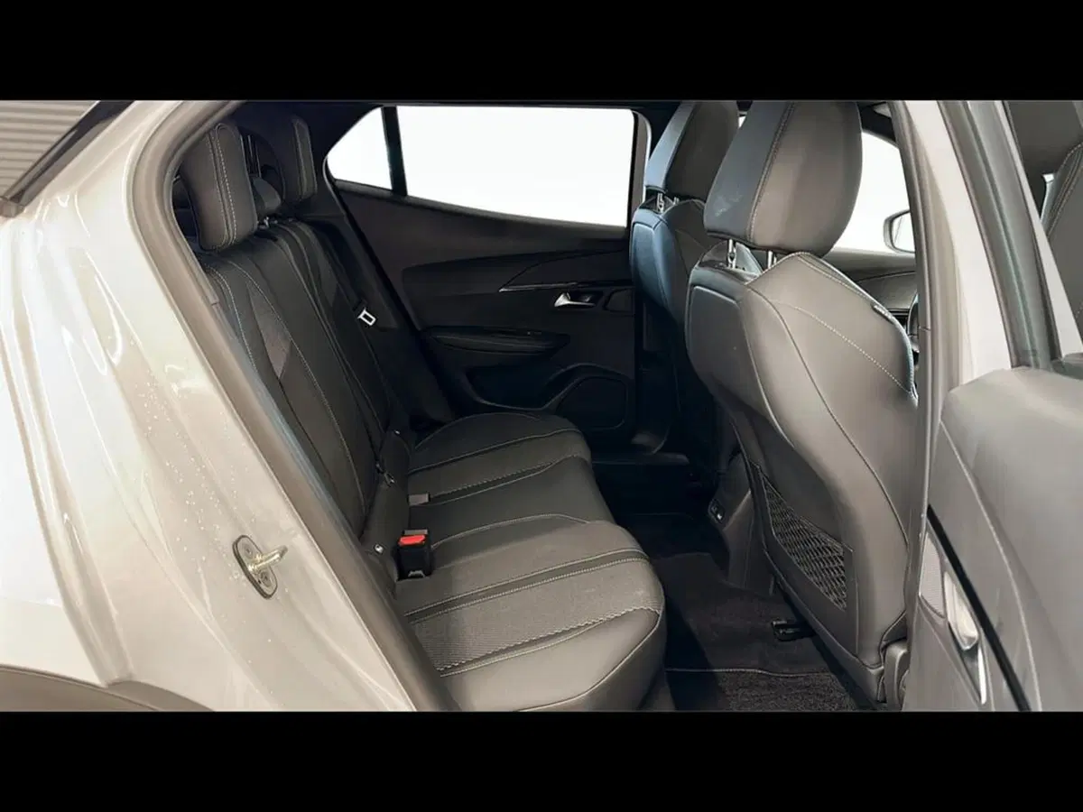Peugeot 2008 usata a Varese (5)