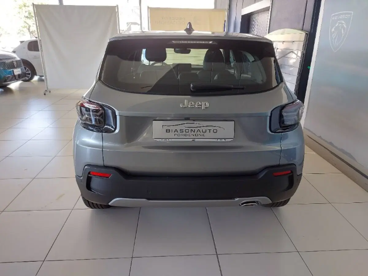 Jeep Avenger nuova a Pordenone (5)