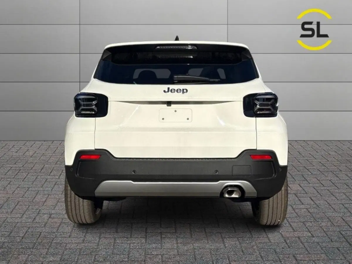 Jeep Avenger nuova a Lecco (5)