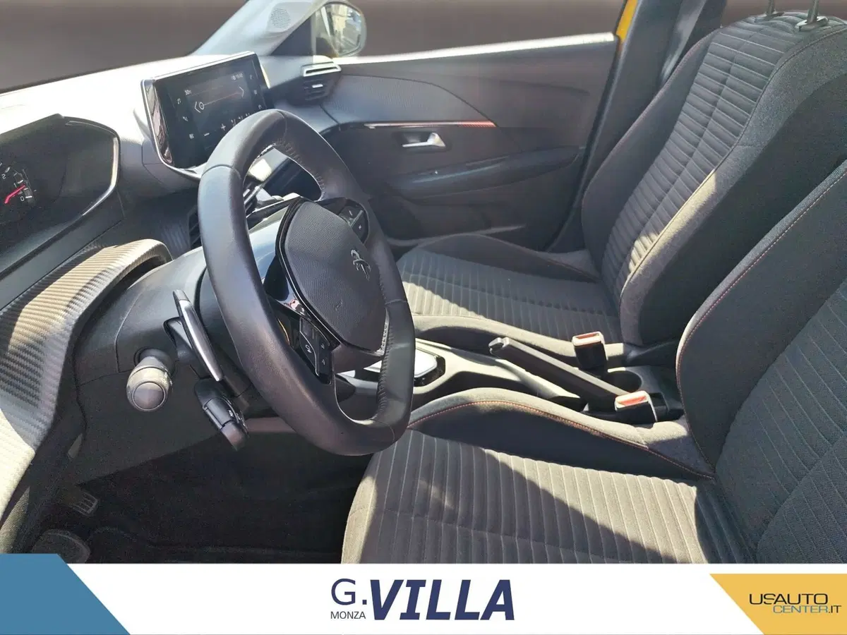 Peugeot 208 usata a Milano (12)