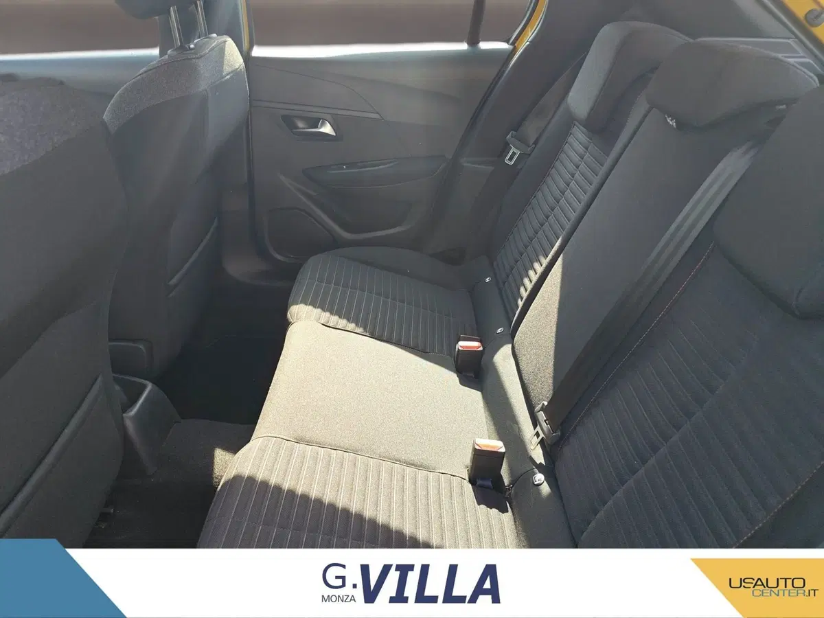Peugeot 208 usata a Milano (13)