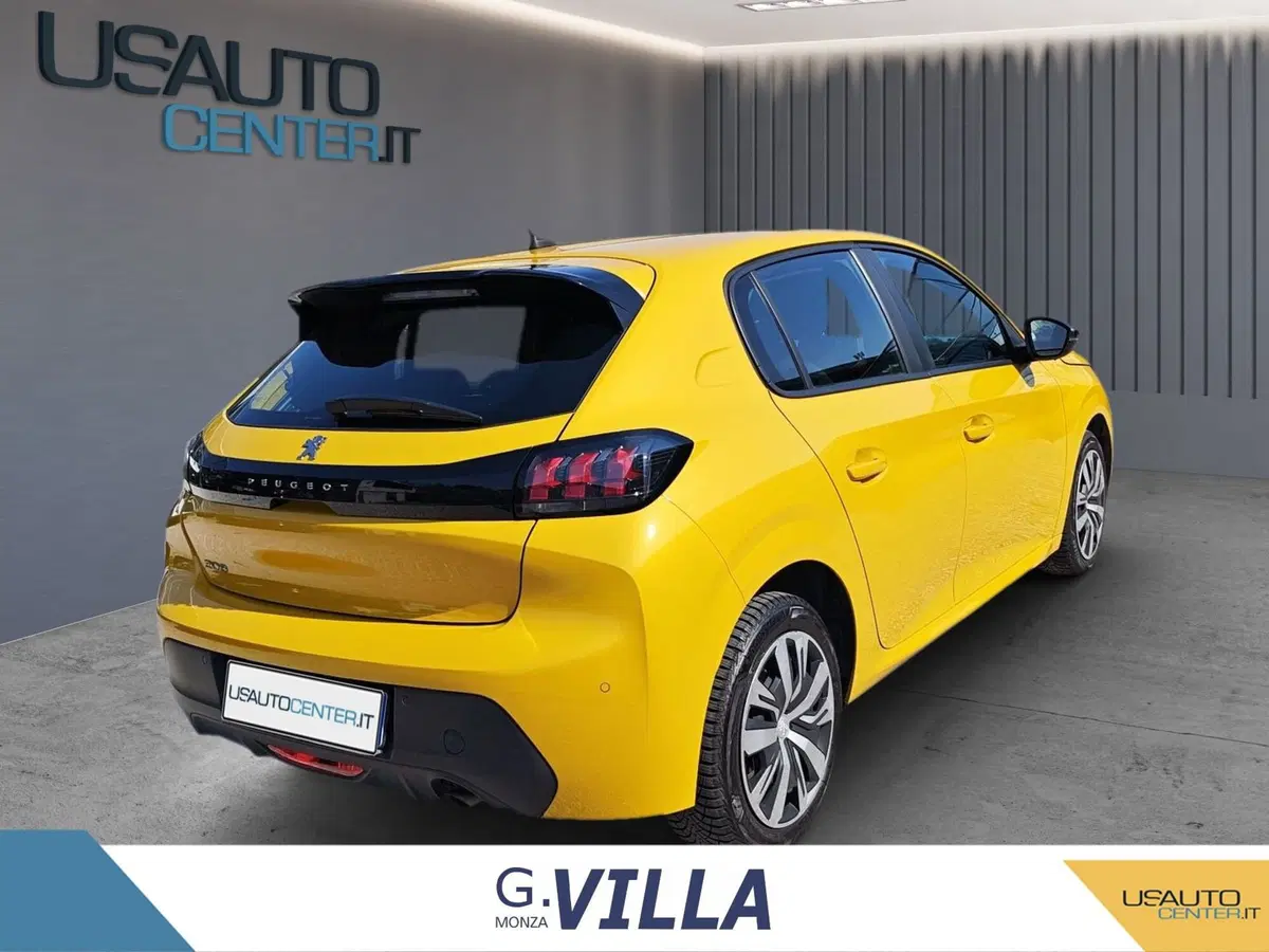 Peugeot 208 usata a Milano (4)