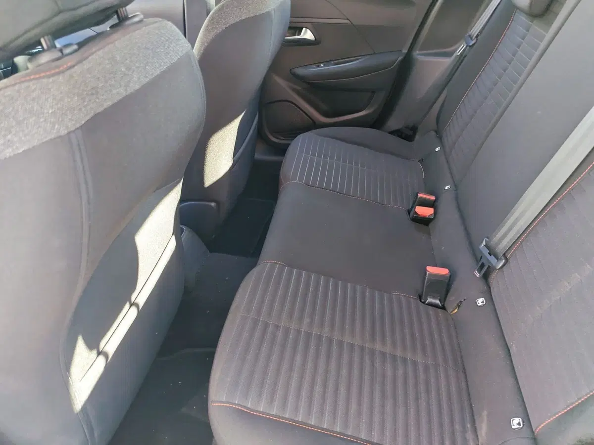 Peugeot 208 usata a Milano (14)