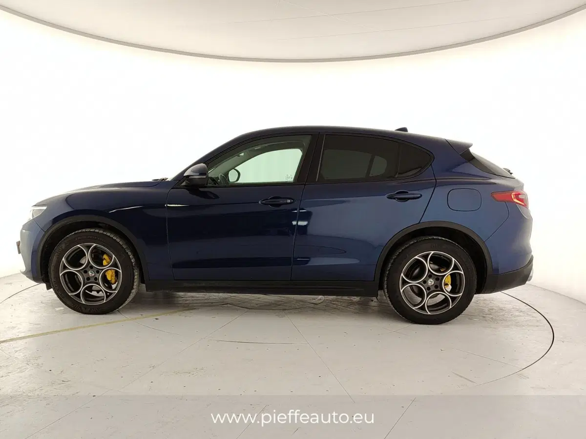Alfa Romeo Stelvio usata a Ascoli Piceno (2)