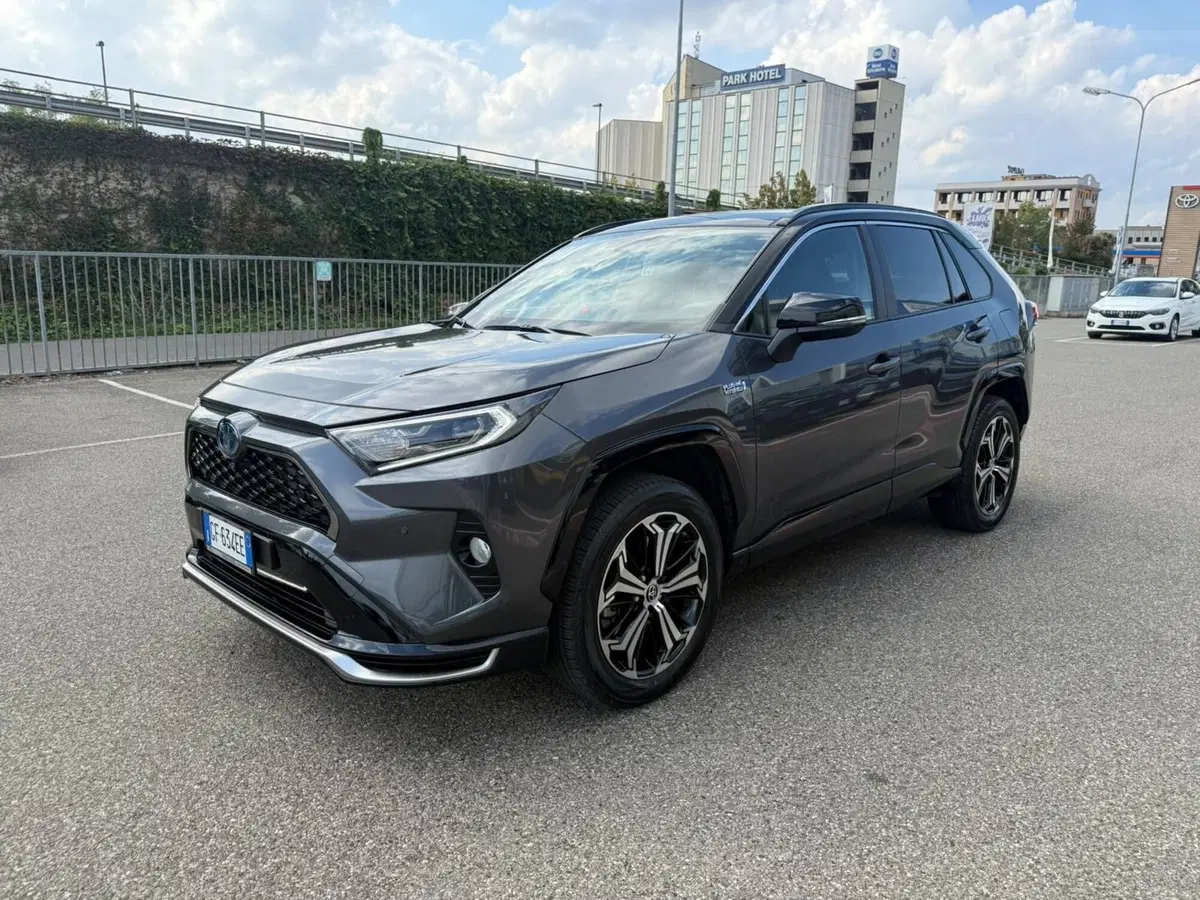 Toyota Rav4 usata a Piacenza