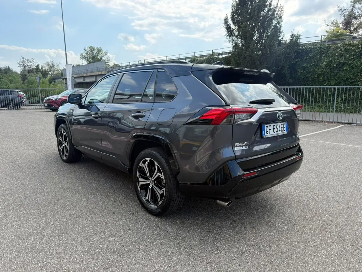 Toyota Rav4 usata a Piacenza (3)